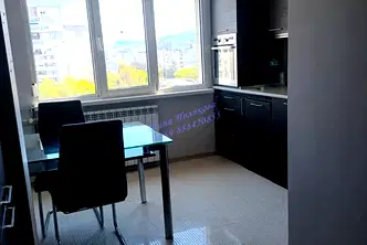 Двустаен апартамент с южно изложение в Стрелбище, София