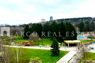 Тристаен апартамент в София, Стрелбище