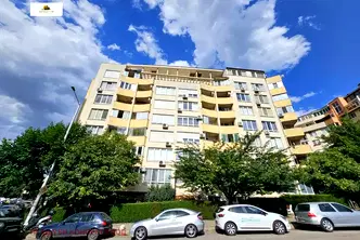 Двустаен апартамент с тераса в Студентски град, София