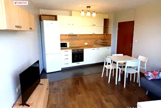 Двустаен апартамент с климатик в Студентски град, София