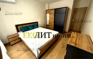 Луксозен 2-стаен апартамент в Студентски град с тераса
