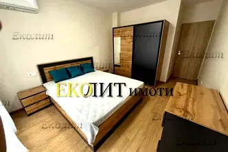 Луксозен 2-стаен апартамент в Студентски град с тераса