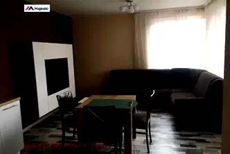Голям 2-стаен апартамент с тераса в Студентски град, София