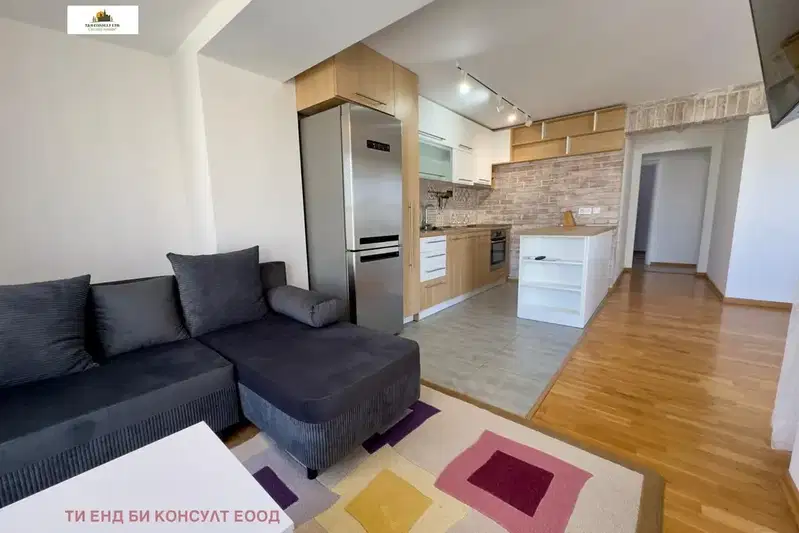 3-bedroom apartment in Sofiya, Studentski Grad