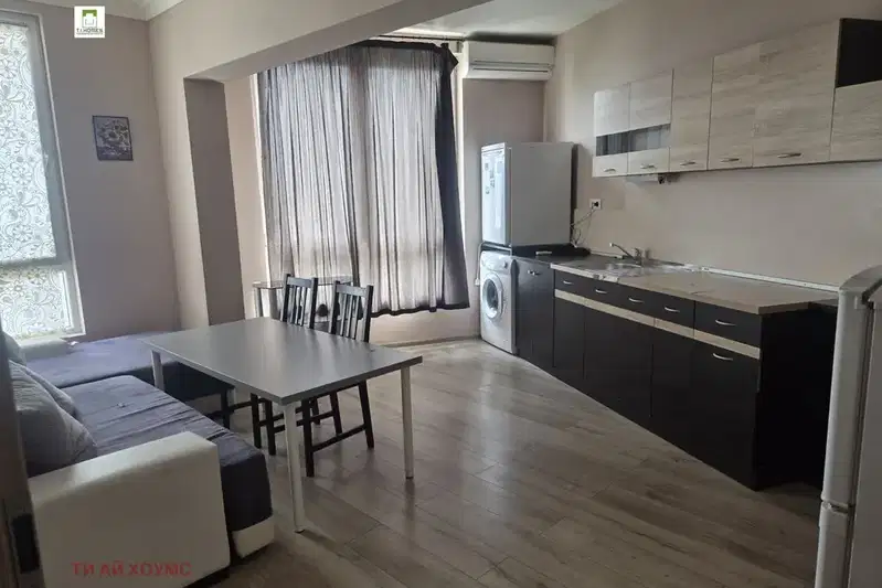 3-bedroom apartment in Sofiya, Studentski Grad