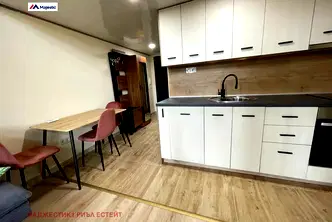 Мезонет 2-стаен в Студентски град с озеленен двор