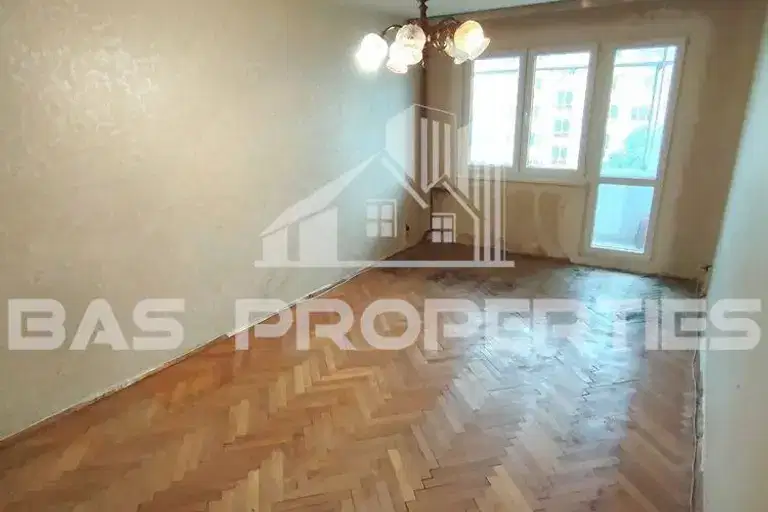 Двустаен апартамент с две тераси в Сухата река, София