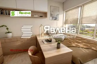 Тристаен апартамент в Сухата река с модерно строителство