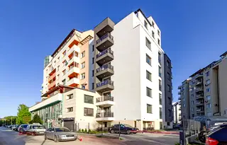 Тристаен апартамент с тераса в Суха река, София