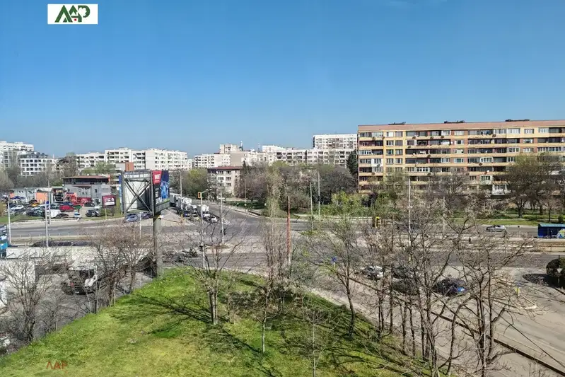3-bedroom apartment in Sofiya, Suhata Reka