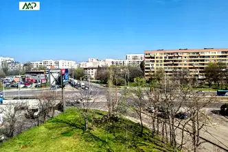 Тристаен апартамент с две тераси в Сухата река, София
