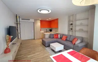 Тристаен апартамент с гараж в Сухата река, София