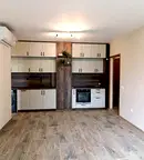 Тристаен апартамент с тераса в Сухата река, София