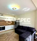 Двустаен апартамент в Света Троица с балкон и мазе