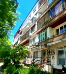 Двустаен апартамент с голяма тераса в Света Троица, София