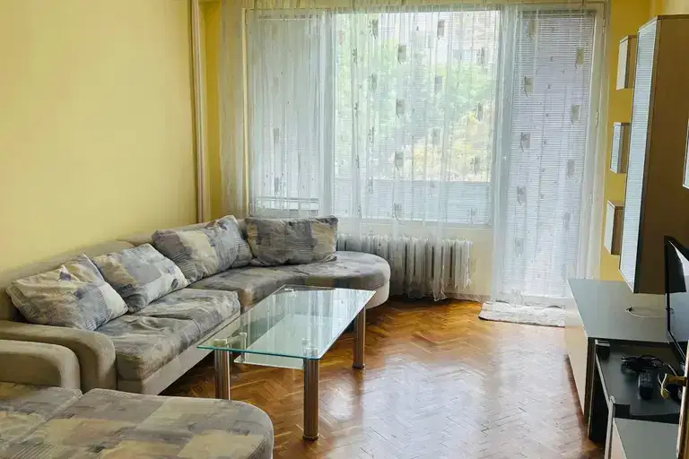 3-bedroom apartment in Sofiya, Sveta Troica
