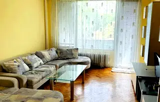 3-стаен апартамент с тераса в Света Троица, София