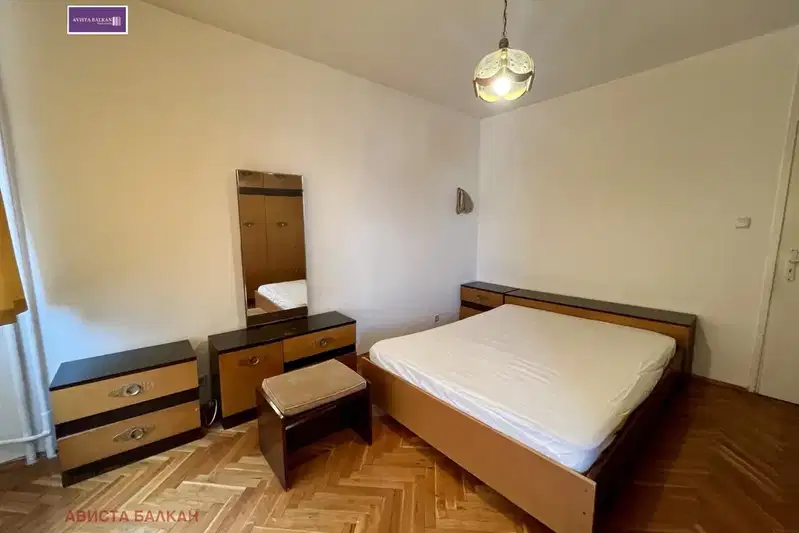 3-bedroom apartment in Sofiya, Sveta Troica