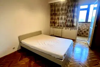 Просторен 4-стаен апартамент в Света Троица с две тераси