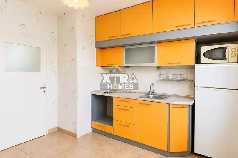 2-bedroom apartment in Sofiya, Tolstoi