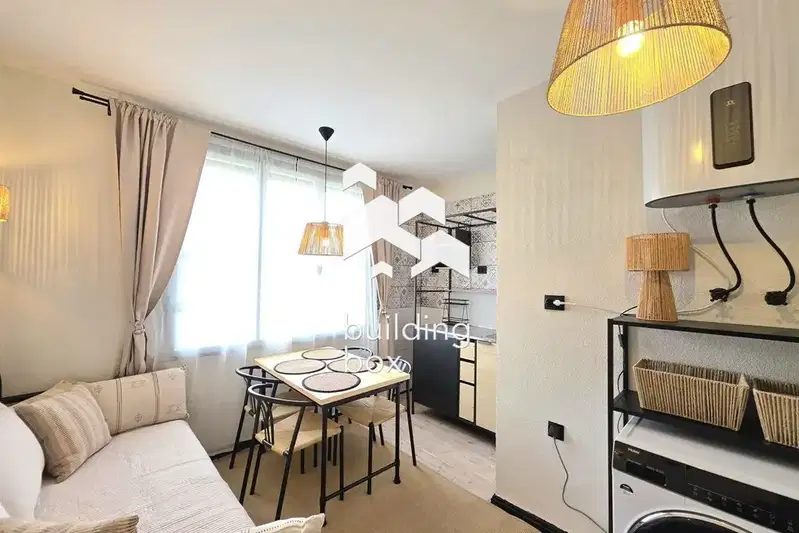 2-bedroom apartment in Sofiya, Tolstoi