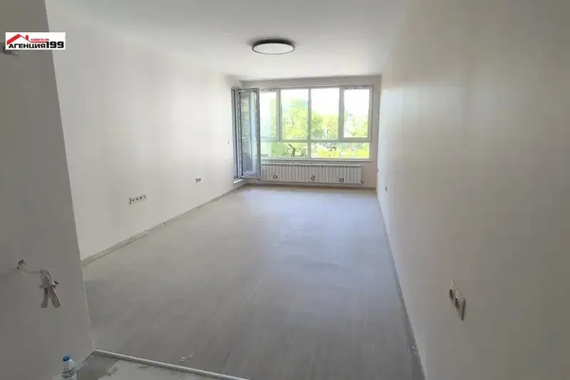 2-bedroom apartment in Sofiya, Tolstoi