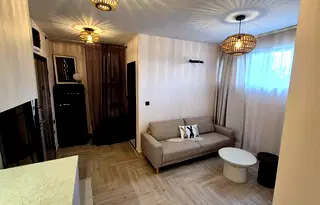 Двустаен апартамент в кв. Витоша с паркомясто в София