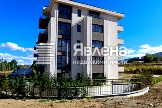 Просторен 2-стаен апартамент в кв. Витоша, София с южно изложение