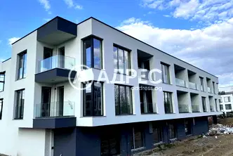 Тристаен апартамент в София, Витоша
