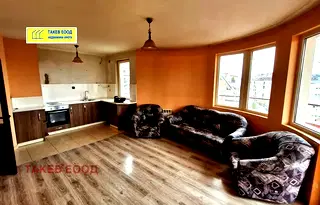 Тристаен апартамент в София, Витоша