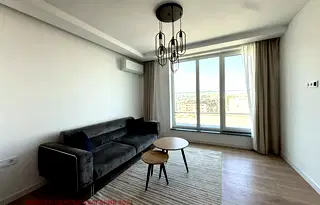 Тристаен апартамент с голяма тераса в кв. Витоша, София