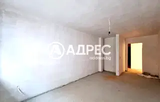 Тристаен апартамент в София, Витоша