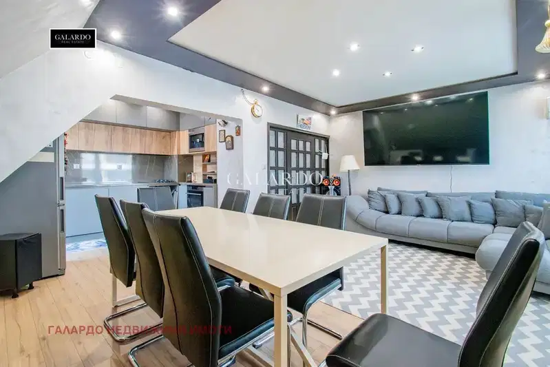 3-bedroom apartment in Sofiya, Vitosha