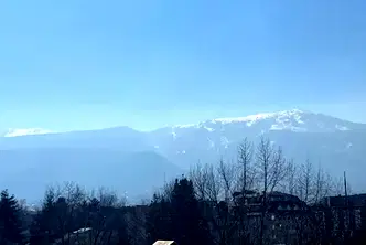 Четиристаен апартамент с голяма тераса във Витоша, София
