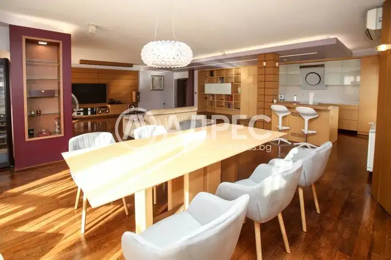 4-bedroom apartment in Sofiya, Vitosha