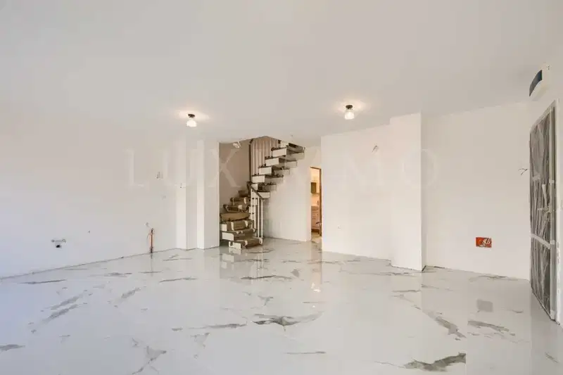 5-bedroom apartment in Sofiya, Vitosha