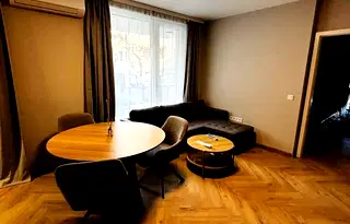 Двустаен апартамент с тераса в кв. Витоша, София