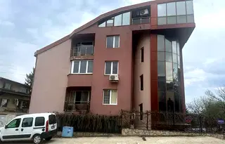 Просторен 2-стаен апартамент с две тераси във Витоша, София