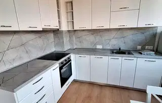 Двустаен апартамент с две тераси в кв. Витоша, София