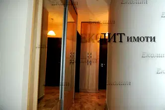Двустаен апартамент с две тераси в кв. Витоша, София