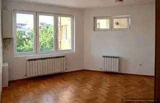 Двустаен апартамент с тераса в ж.к. Витоша, София