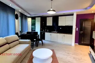 Тристаен апартамент с две тераси във Витоша, София