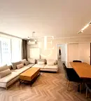 Тристаен апартамент с балкон в кв. Витоша, София