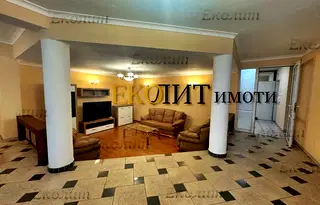 Просторен 3-стаен апартамент във Витоша, София с две тераси