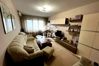 Двустаен апартамент в София, Връбница 1