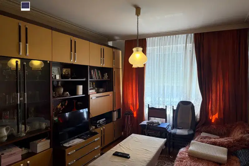 3-bedroom apartment in Sofiya, Vrybnica 1