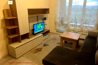 Двустайен апартамент с паркомясто във Връбница 1, София