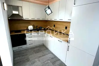 Двустаен апартамент с балкон в Яворов, София