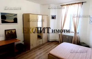 Двустаен апартамент с голяма тераса в Яворов, София