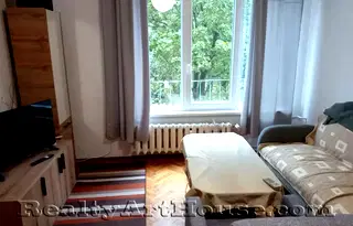 2-стаен апартамент с балкон в Западен парк, София